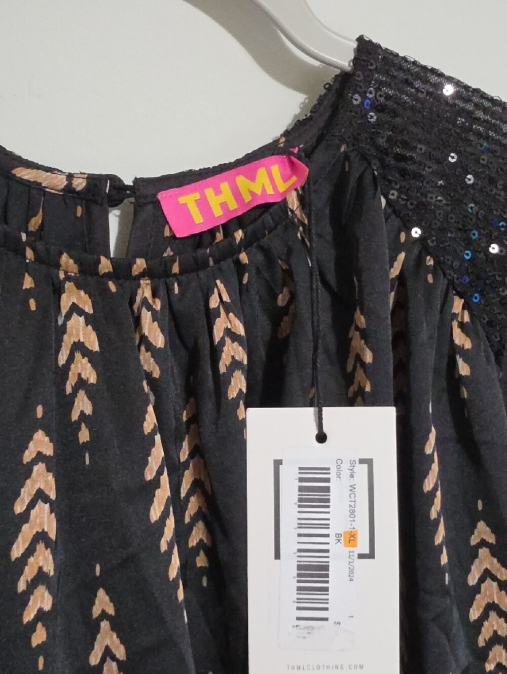 THML Black & Gold Boho Sequin Accent Balloon Sleeve Blouse, XL - Picture 2 of 7